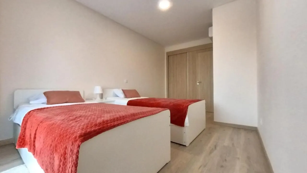 Elite Residence 2B Portimao 0*,  Portugal